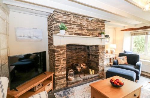 Chillington House | Alexander's Cottage