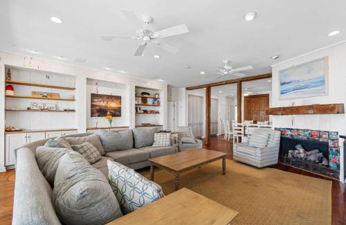 North Litchfield Beach House | Alive After Five Where Tranquility Meets the Ocean