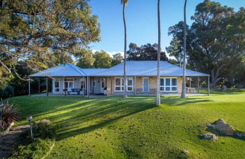 Dawesville House | Allandale I Private Properties