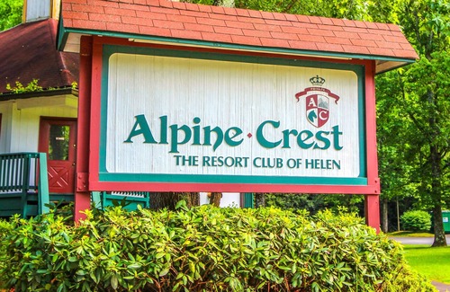 Helen Apartment | Alpine Crest Resort