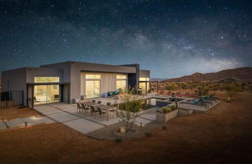 Joshua Tree House | Alta House by Fieldtrip Near Park Entrance with Pool Spa Casita