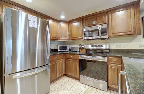 Copper Mountain Village Condo | Amazing Copper Mountain Inn Condo With Awesome Views - CS221 by RedAwning