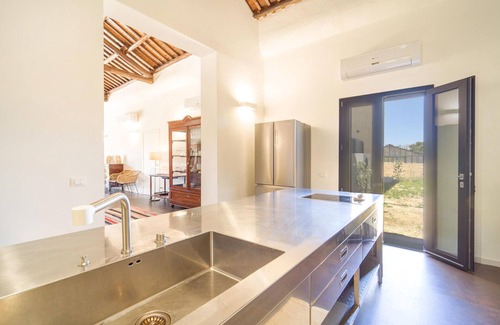 Marsala House | Amazing home in Marsala with WiFi