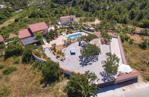 Milna (Brac) House | Amazing home in Milna