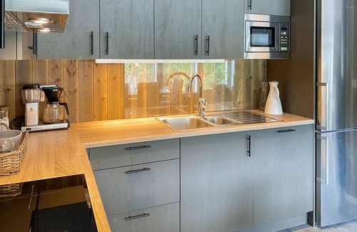 Eid House | Amazing home in Nordfjordeid with WiFi