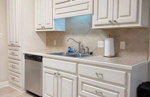 Hattiesburg House | Amazing NEW 3-bedroom house in charming Hattiesburg only 8 miles from USM