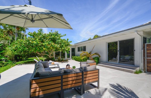 Northeast Miami House | Amazing renovated home close to the Bay