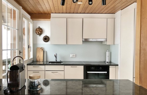 Lauterbrunnen Ski Chalet | Amazing Views, Charm and Comfort