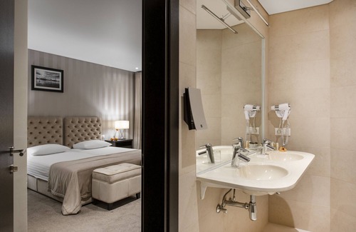 Old Town Hotel | Amberton Cathedral Square Hotel Vilnius