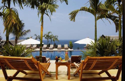 Patong Hotel | Andamantra Resort and Villa Phuket