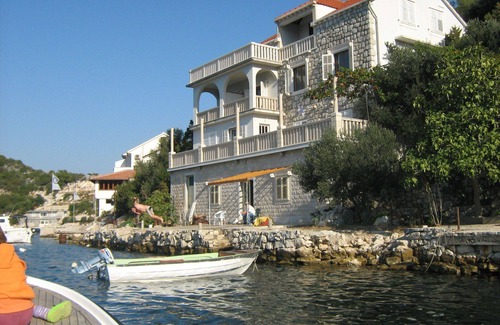 Zaklopatica Apartment | Apartment Milan (103801-A6) - Zaklopatica - island Lastovo