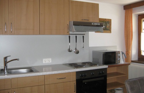 Ried im Zillertal Apartment | APART KOPP - 1 APARTMENT 2 - 4 pers. Close to the ski area - HOCHZILLERTAL- central location