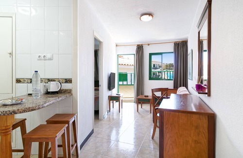 Playa del Ingles Apartment | Apartamentos Las Faluas