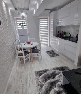 Saturn Apartment | Apartament Alina Sunrise