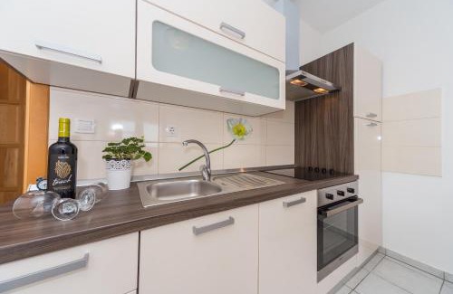 Sveti Filip i Jakov Apartment | Apartament Jukić