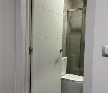 Los Tilos Apartment | Apartamento 6 a 3 min caminando de la Estación de Bus y Tren María Zambrano 6