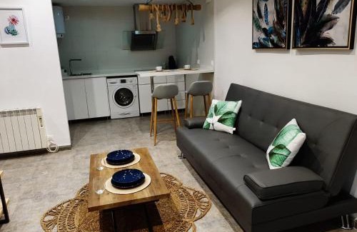 La Trinidad-San Juan y Todos los Santos Apartment | Apartamento pleno centro Wallada