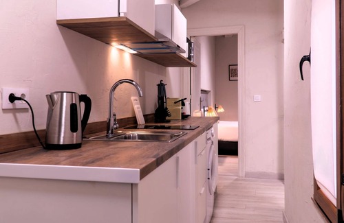 Old Town Hotel | Apartamentos Carolina by gaiarooms
