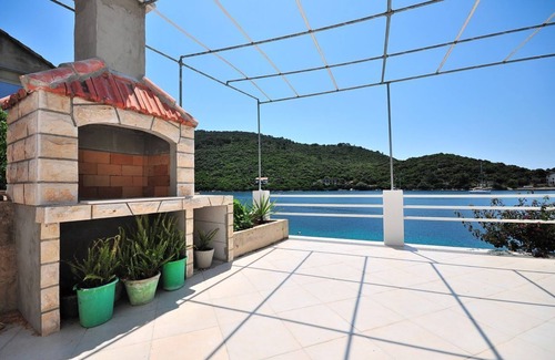 Pasadur Apartment | Apartments Slavica (53941-A1) - Pasadur - island Lastovo