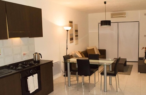 Qawra Apartment | Apartment 14 Primrose Court