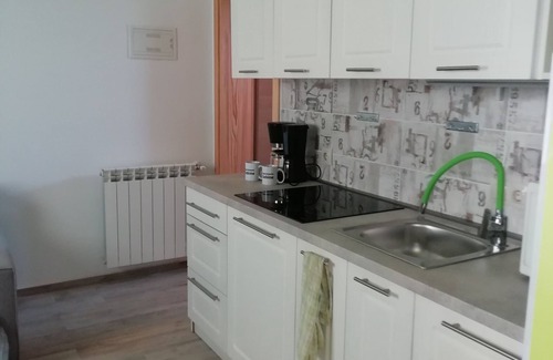 Nova Vas Apartment | Apartment Anna for up to 3 people