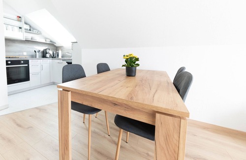 Lenzkirch Apartment | Apartment 'Bähnleradweg' with Balcony and Wi-Fi