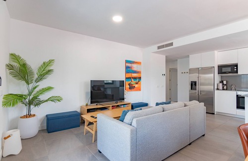 Torre del Mar Apartment | Apartment 'Beachfront 034' with Sea View, Wi-Fi and Air Conditioning