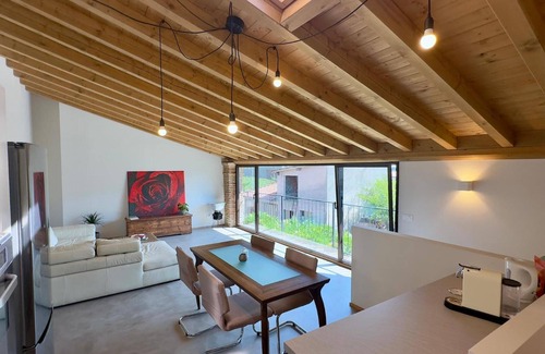 Bornato Apartment | Apartment 'Bnbike - La vetrata sui vigneti'