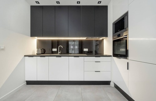 Psie Pole Apartment | Apartment Close to the River by Renters