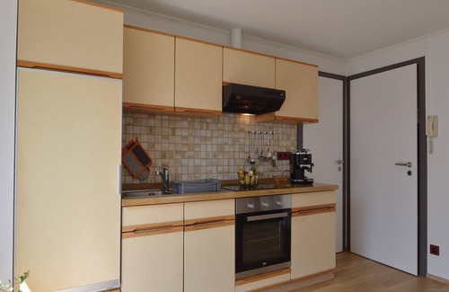 Weverce Apartment | Apartment in Weywertz with Private Garden