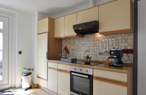 Weverce Apartment | Apartment in Weywertz with Private Garden