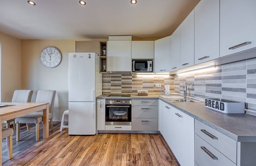 Mugeba Apartment | Apartment M with Panoramic View