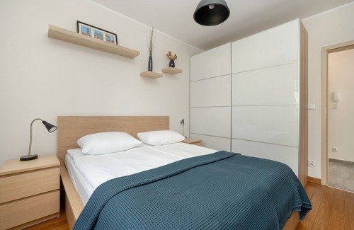 Psie Pole Apartment | Apartment Nadodrze in Wrocław by Renters