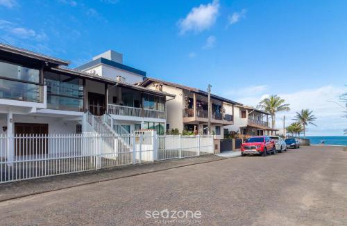 Barra Velha Apartment | Apartment with 1 Suite 90 m from the Beach SEM0012