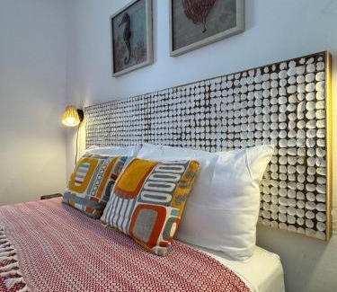 Cala Blanca Apartment | Apartment with garden and swimming and beach