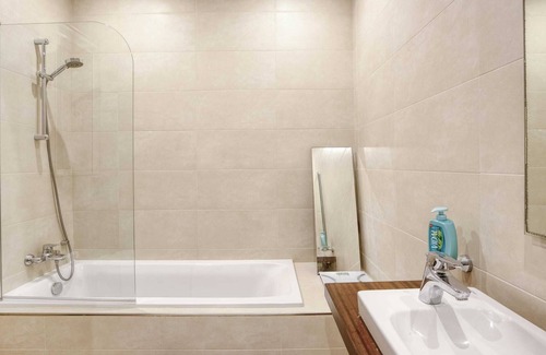 Zebbug Apartment | Apartment With Pool-hosted by Sweetstay