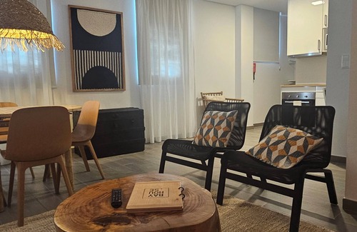 Ponta Delgada Apartment | Apartment with sea view, 5 minutes walk from the beach!