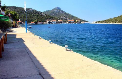 Zaklopatica Apartment | Apartments by the sea Zaklopatica, Lastovo - 8393