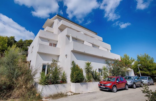 Pasadur Apartment | Apartments Daniela