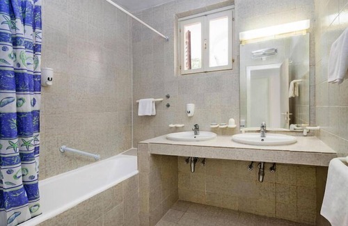 Island Hvar Apartment | Apartments Fontana Resort in Jelsa, with swimming pool