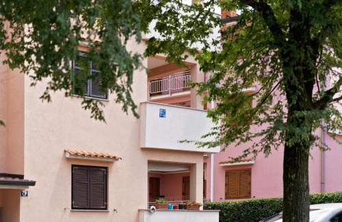 Mugeba Apartment | Apartments with parking space Mugeba, Porec - 24244