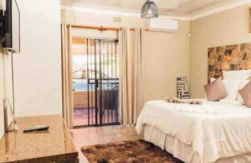 Maun House | APICAL GUESTHOUSE