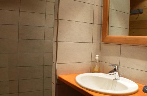 Le Grand-Bornand Apartment | Appart. cosy 5 pers. proche pistes et navette, balcon sud - FR-1-467-26