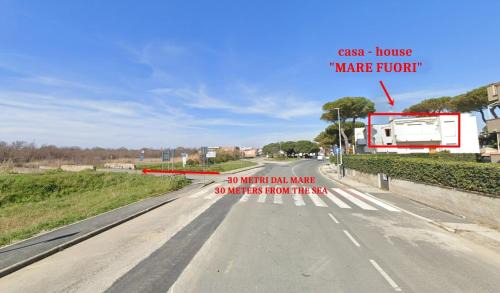 Vada Apartment | Appartamento Mare Fuori a Vada by Zoom In Earth