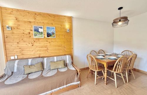 Flumet Apartment | Appartement 3 pièces Flumet - 6 pers, piscine, parking - FR-1-603-118