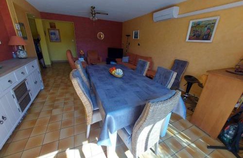 Le Grau-dʼAgde Villa | Appartement RDC Climatisé T3 avec Jacuzzi, Proche Plage et Commerces - FR-1-423-309