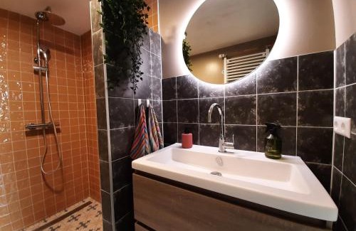 Amsterdam North House | Appartement Voorhuis en chalet Klein Waterland