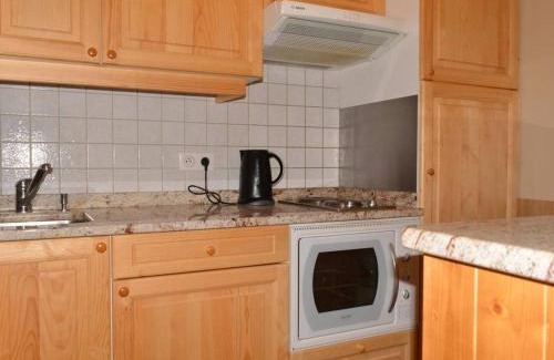Le Grand-Bornand Apartment | Appt avec cheminée, balcon sud et parking au Grand-Bornand - FR-1-241-213