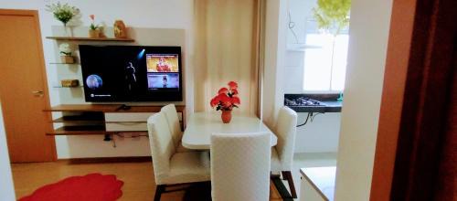 Plano Diretor Sul Apartment | APTO, 2/4, 2 ar-condicionados e bem localizado.