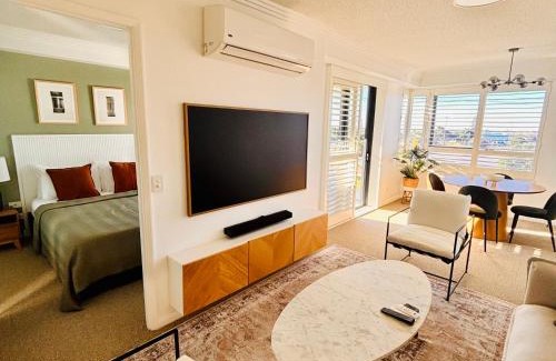 Southport Apartment | Aqualine Apartments On The Broadwater